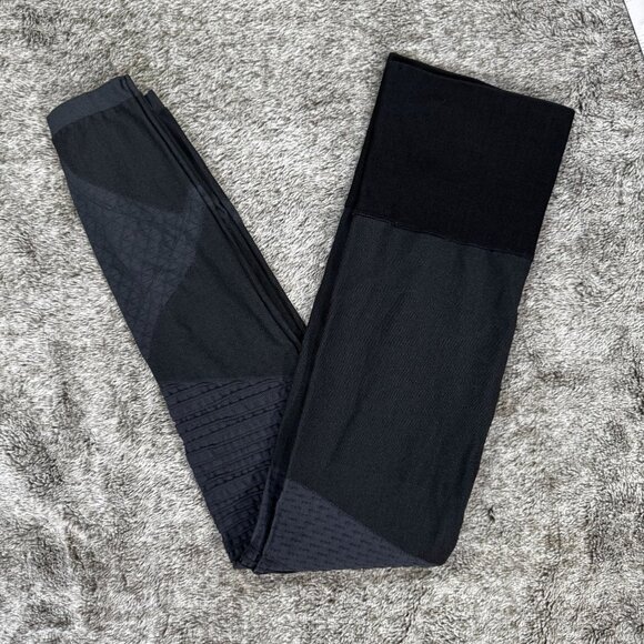 Spanx Look At Me Now Seamless Leggings Sz M Indigo Sky - Picture 2 of 9